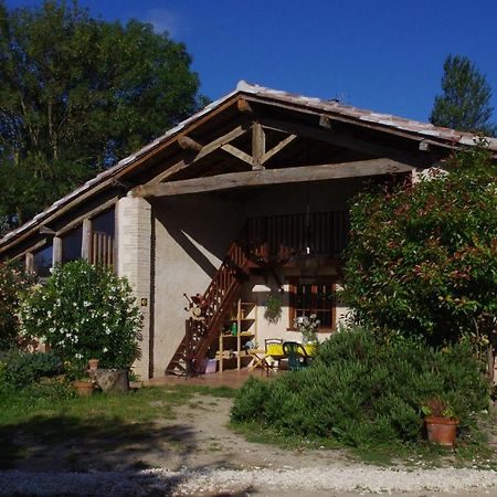 Hostel Le Grange Giscaro Exterior foto