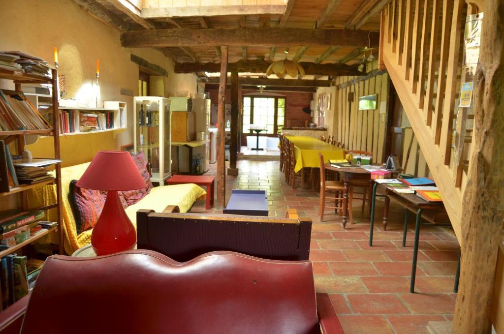 Hostel Le Grange Giscaro Exterior foto