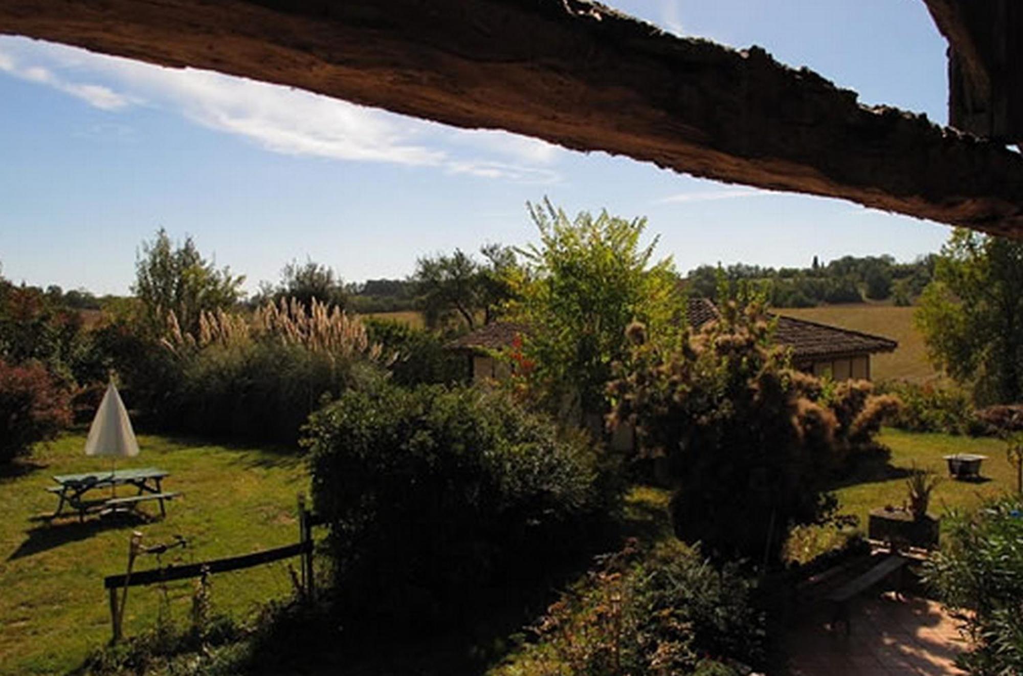 Hostel Le Grange Giscaro Exterior foto