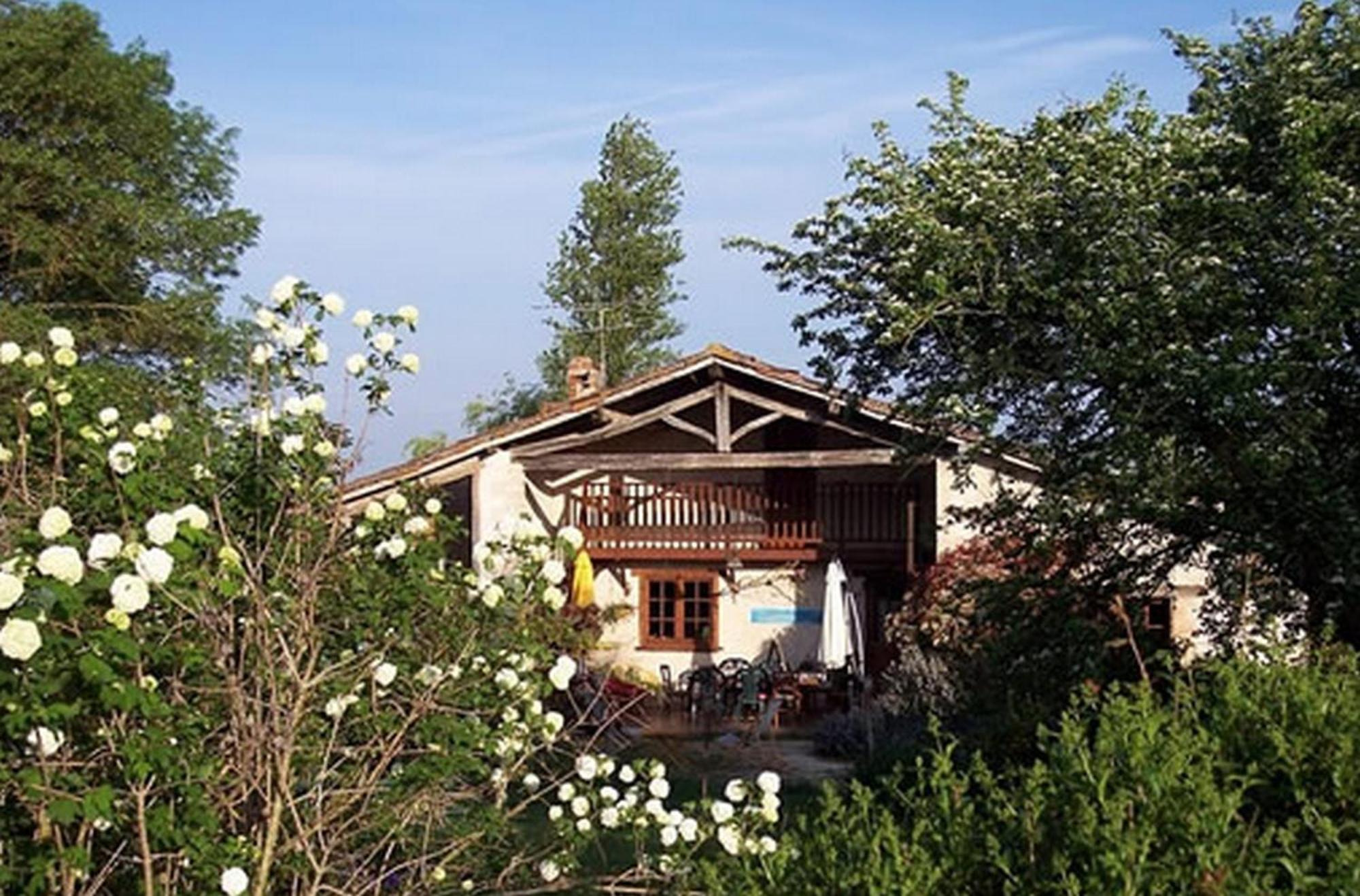 Hostel Le Grange Giscaro Exterior foto