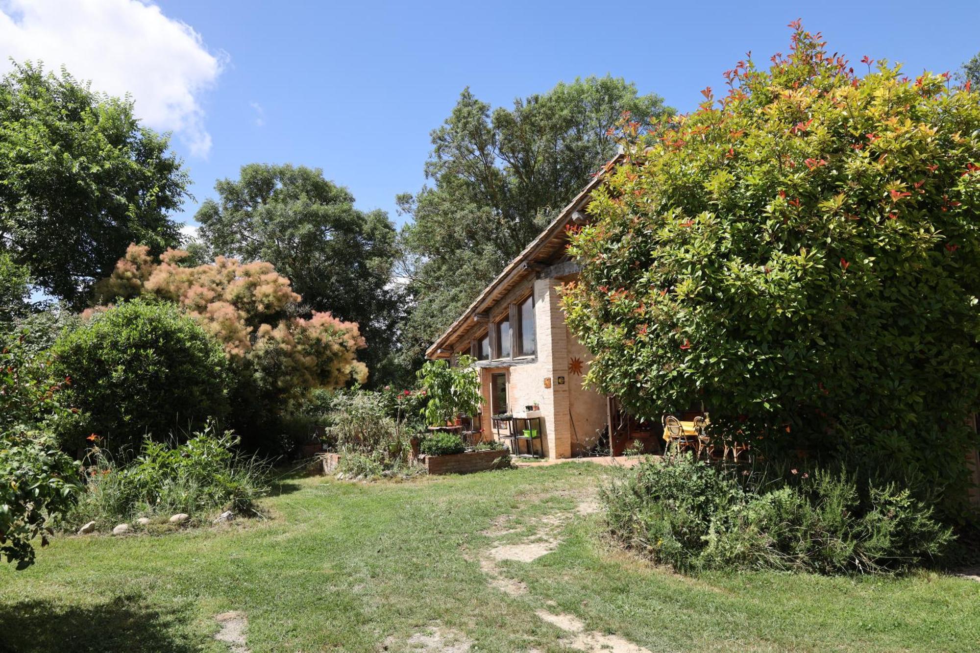 Hostel Le Grange Giscaro Exterior foto