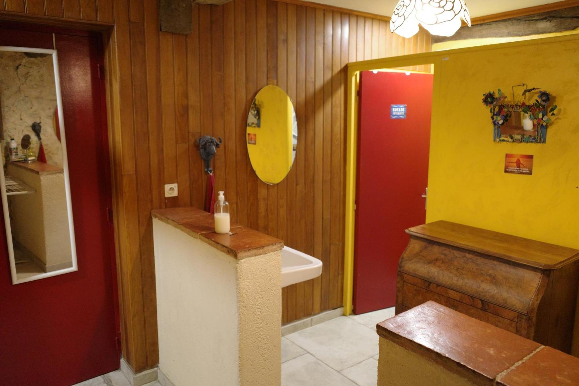 Hostel Le Grange Giscaro Exterior foto